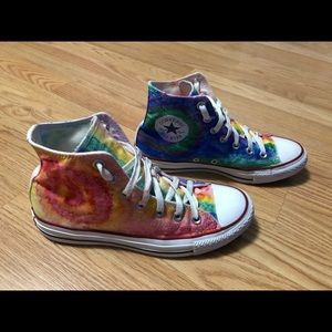 Women’s High Top Chuck Taylor Converse Shoes-8 🔥 Tie Dye Multicolored Rainbow